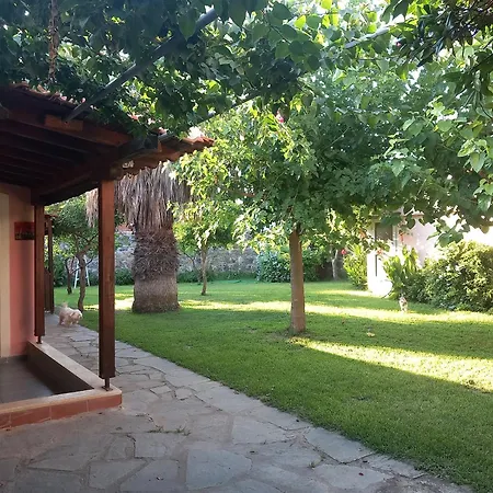 Traditional Stone-built Holiday home