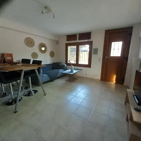 Traditional Stone-built Holiday home